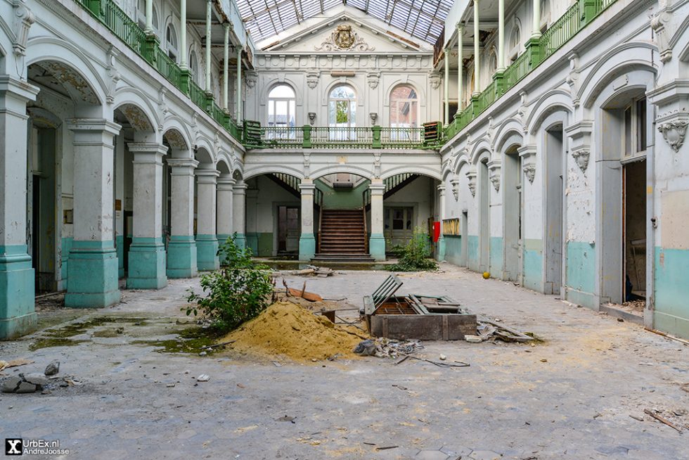 Ecole Moyenne de Filles