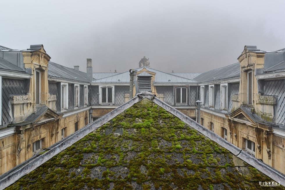 Le Bains Thermal