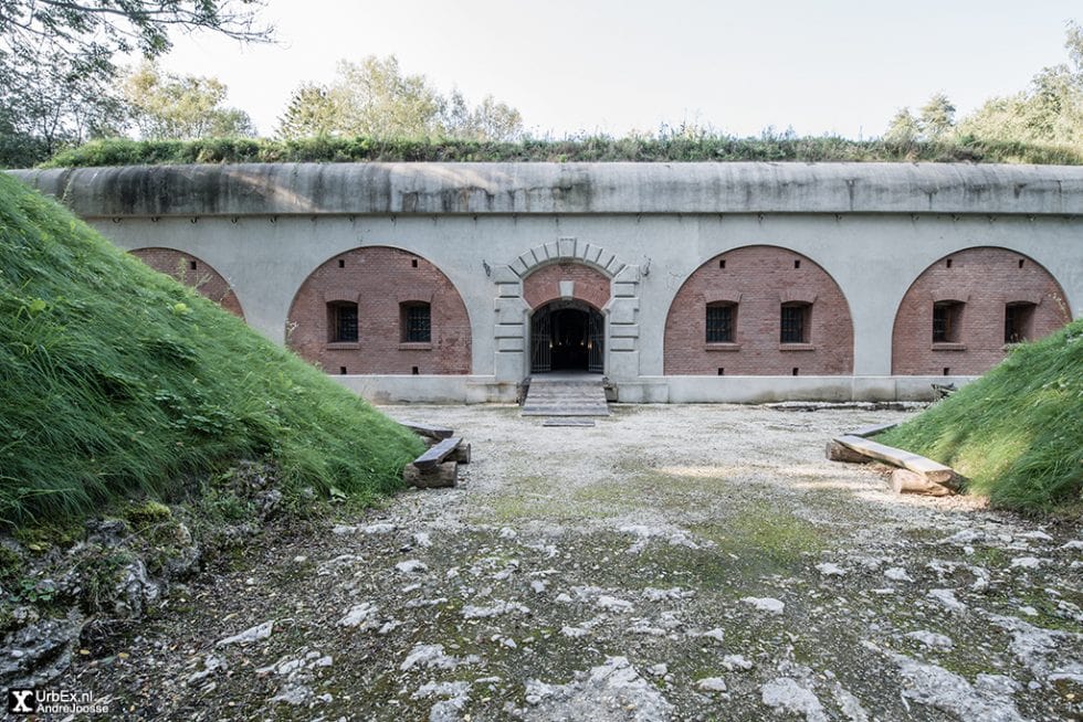 Fort Pancerny Główny ’44 Tonie’