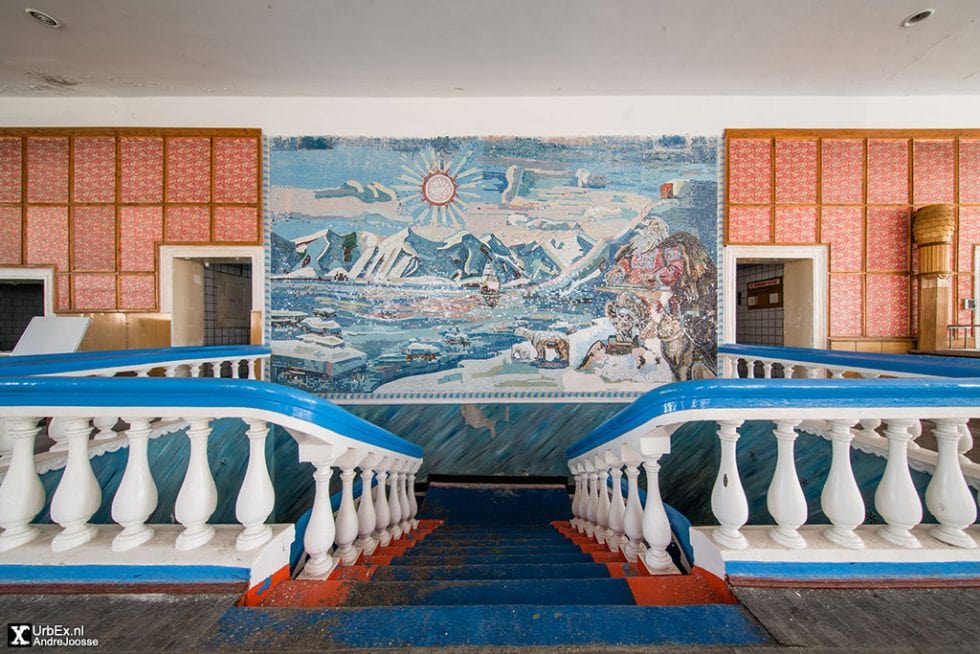 Pyramiden Cafeteria