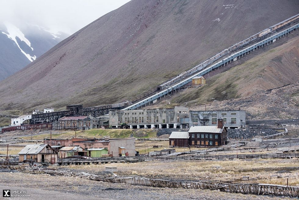 Pyramiden coal mine