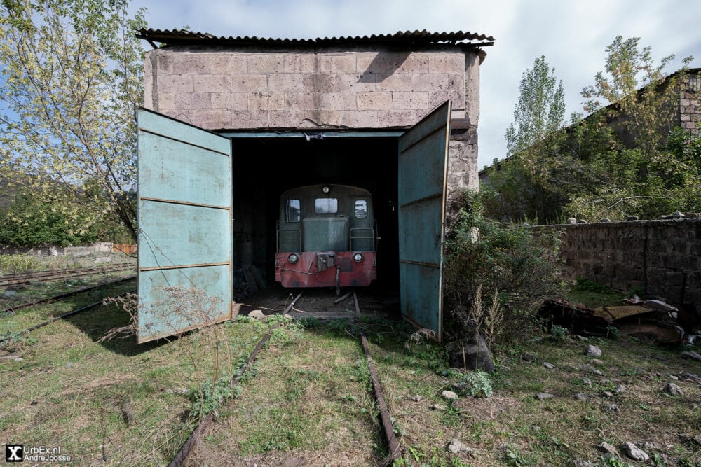 Soviet Train ТГК2-6400